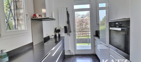 Casa de 6 dormitorios en Vaucresson, France No. 163192 16