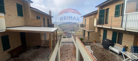 4 rooms Villa in Recanati, Italy No. 7562 16