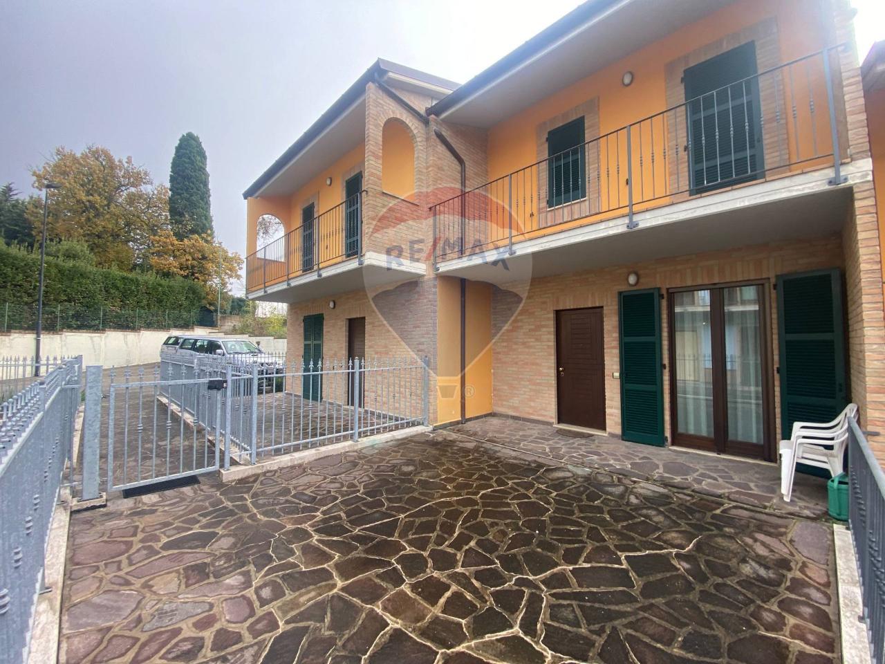 4 rooms Villa in Recanati, Italy No. 7562