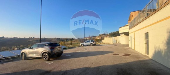4 rooms Villa in Recanati, Italy No. 7562 36