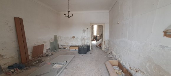 Квартира с 3 спальнями в Аугуста, Италия № 323314 2