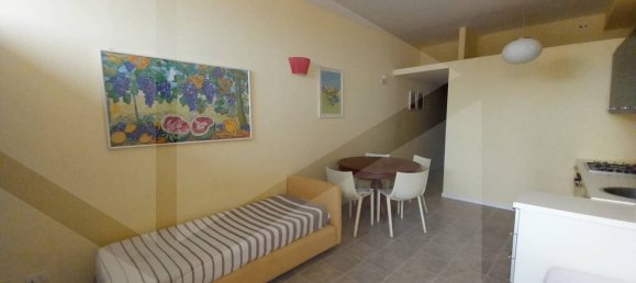 Apartamento de 2 habitaciónes en Rodi Garganico, Italy No. 18840 3
