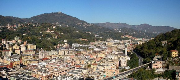 3 rooms Apartment in Genoa, Italy No. 67182 24