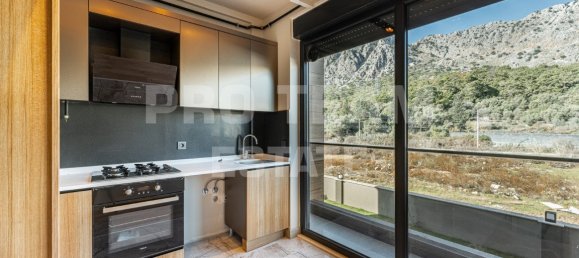 3غرفة شقة في Konyaalti, Turkey رقم 28168 27