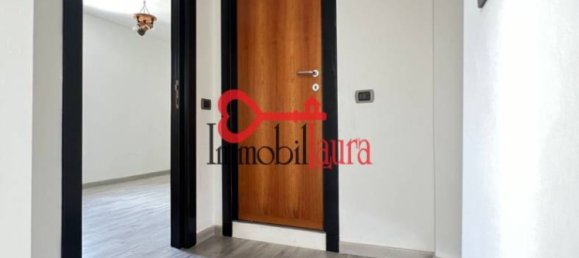 1 Schlafzimmer Wohnung in Saltrio, Italy, Nr. 90794 8