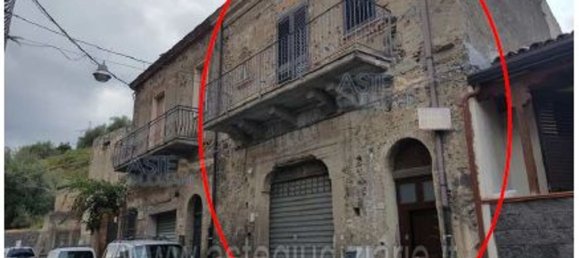 Квартира с 6 комнатами в Фьюмефреддо ди Сицилия, Италия № 51082 9