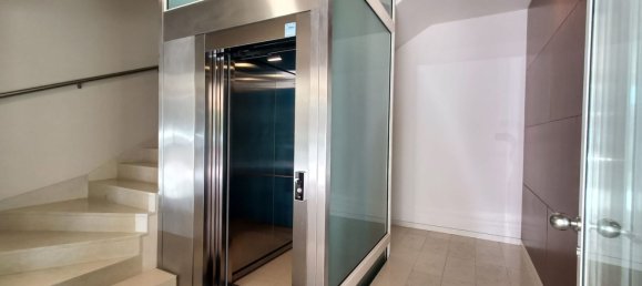 4-salle Appartement à Montemarciano, Italy No. 308169 2