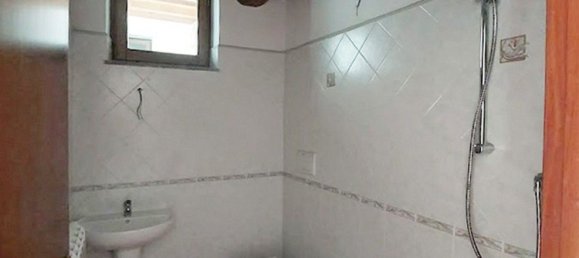2-Zimmer Wohnung in Marliana, Italy, Nr. 37885 12