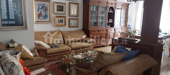 Квартира с 1 спальней в Рим, Италия № 287036 3