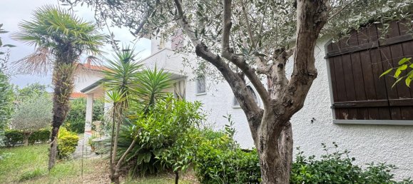 Villa de 9 habitaciónes en Viareggio, Italy No. 68670 29