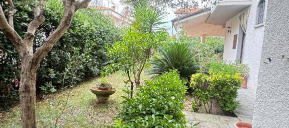 Villa de 9 habitaciónes en Viareggio, Italy No. 68670 26