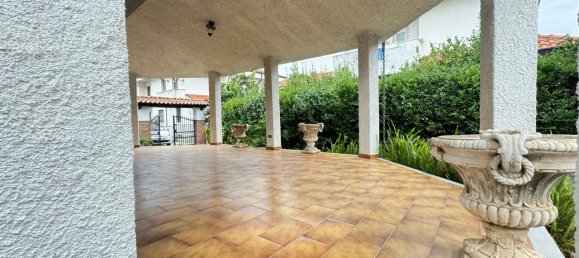 Villa de 9 habitaciónes en Viareggio, Italy No. 68670 33