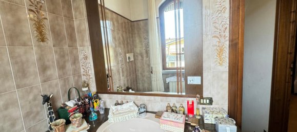 Villa de 9 habitaciónes en Viareggio, Italy No. 68670 45