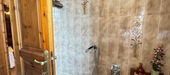 Villa de 9 habitaciónes en Viareggio, Italy No. 68670 50