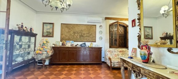 Villa de 9 habitaciónes en Viareggio, Italy No. 68670 8