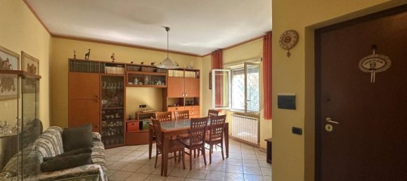 2 Schlafzimmer Wohnung in Ciampino, Italy, Nr. 333601 6