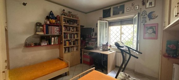 2 Schlafzimmer Wohnung in Ciampino, Italy, Nr. 333601 10