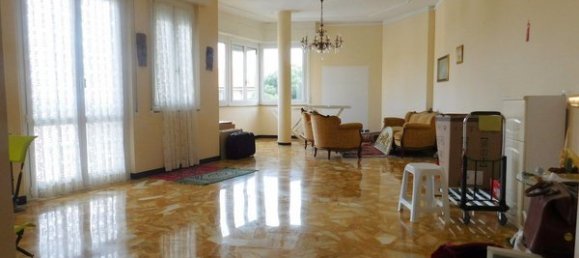 5 rooms Apartment in Savona, Italy No. 94905 20