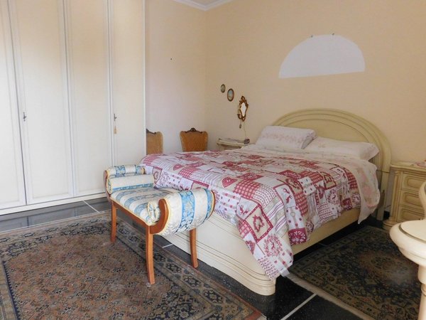 5 rooms Apartment in Savona, Italy No. 94905
