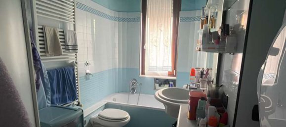 3 rooms Apartment in Nova Milanese, Italy No. 8239 2