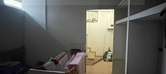 3 rooms Apartment in Nova Milanese, Italy No. 8239 5