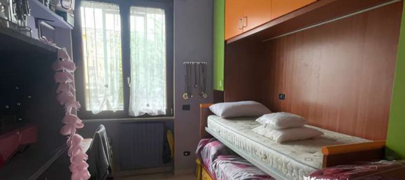 3 rooms Apartment in Nova Milanese, Italy No. 8239 3