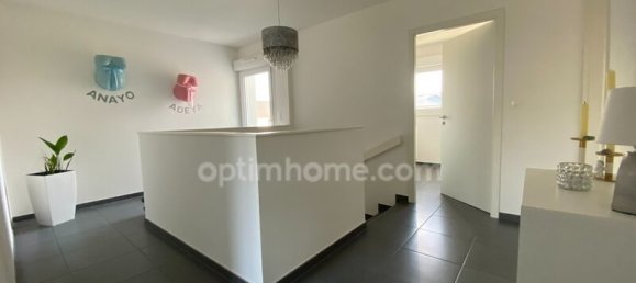 3 bedrooms Villa in Saint-Louis, France No. 39861 17