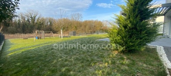 3 bedrooms Villa in Saint-Louis, France No. 39861 5