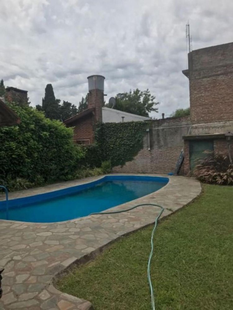 2 Schlafzimmer Haus in Esteban Echeverria, Argentina, Nr. 17013