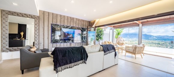 3 bedrooms Penthouse in Mijas, Spain No. 147215 11