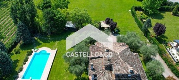 9 rooms Villa in Sirmione, Italy No. 129617 10