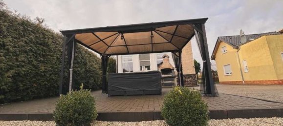 Таунхаус с 12 комнатами в Hungen, Германия № 116664 5