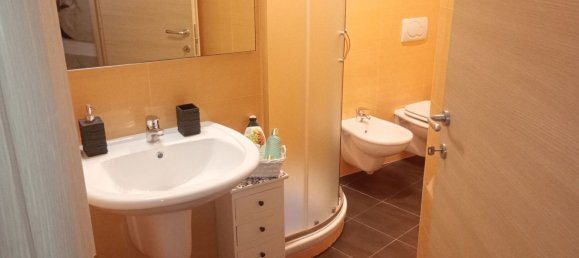 5-salle Appartement à Asciano, Italy No. 254162 3