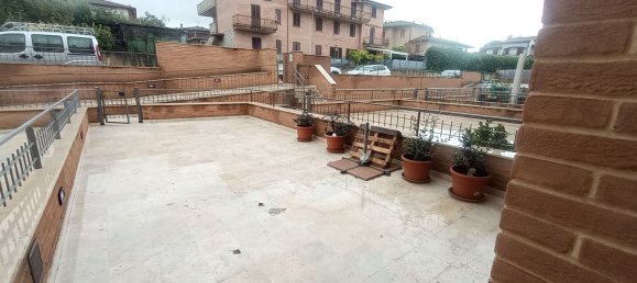 5-salle Appartement à Asciano, Italy No. 254162 4