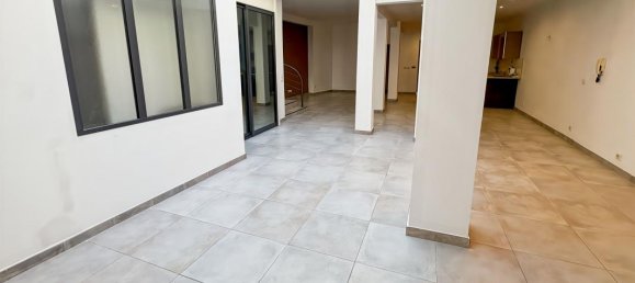 3 bedrooms House in Cannes, France No. 292546 3