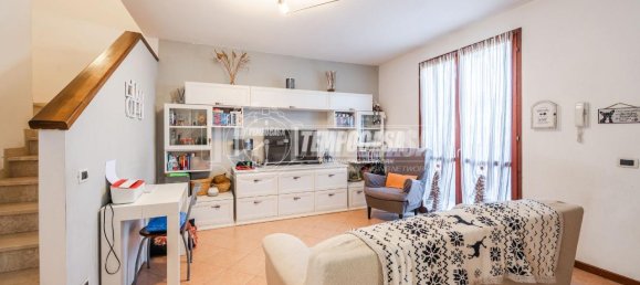 Casa de 4 divisões em San Pietro in Casale, Italy N.º 14626 16