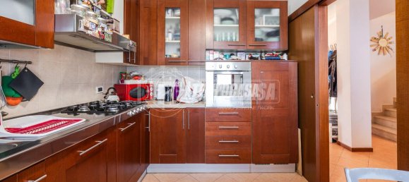 Casa de 4 divisões em San Pietro in Casale, Italy N.º 14626 11