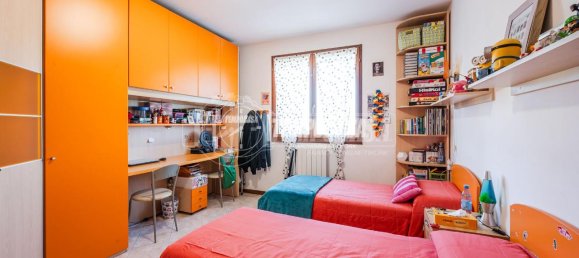 Casa de 4 divisões em San Pietro in Casale, Italy N.º 14626 25