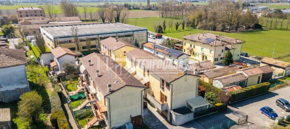 Casa de 4 divisões em San Pietro in Casale, Italy N.º 14626 7