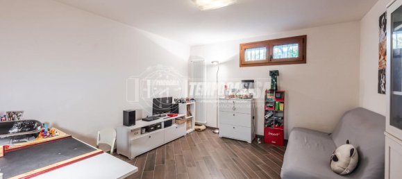 Casa de 4 divisões em San Pietro in Casale, Italy N.º 14626 36