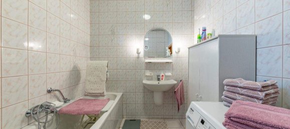 7 rooms Castles in Retz, Austria No. 79209 10