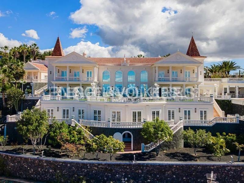 5 غرف نوم فيلا في Adeje, Spain رقم 237435