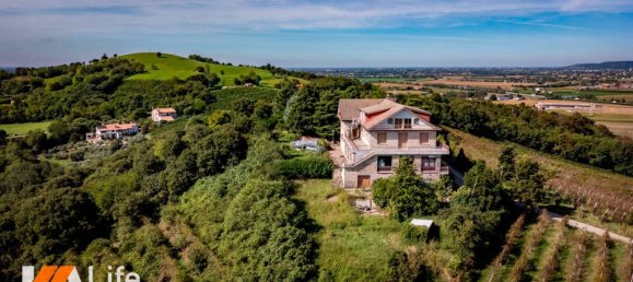 50000m² Land in Albettone, Italy No. 327781 3