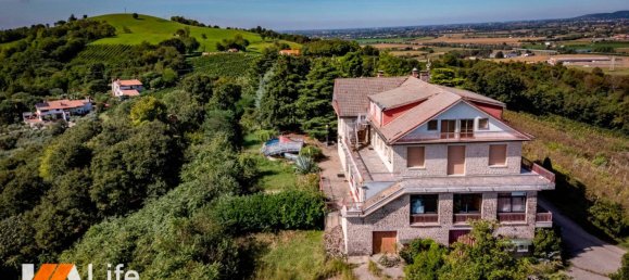 50000m² Land in Albettone, Italy No. 327781 2