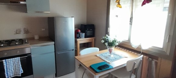 6 bedrooms House in Cento, Italy No. 374875 9