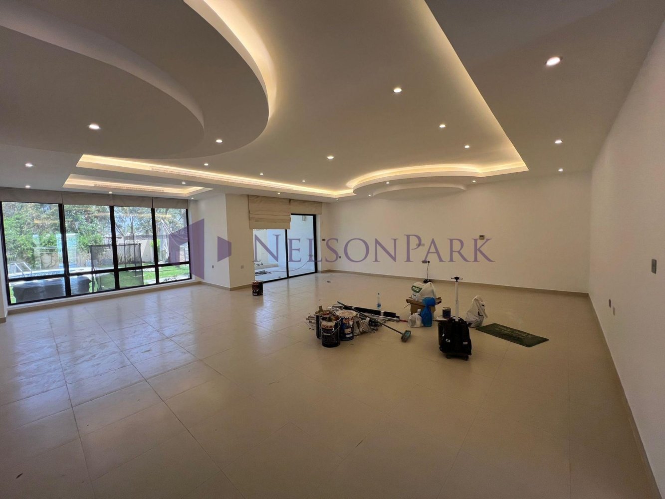 6 bedrooms Villa in Doha, Qatar No. 2044