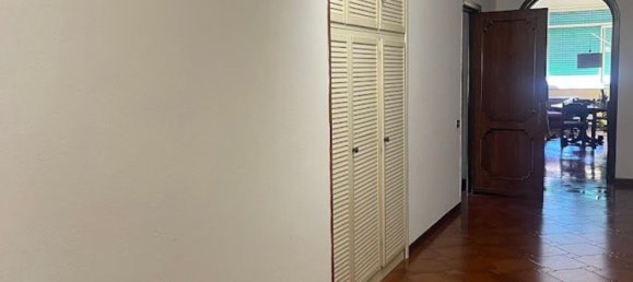 4-Zimmer Wohnung in Frosinone, Italy, Nr. 301733 8