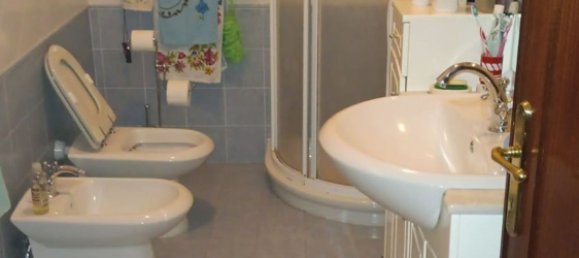 9 غرف نوم منزل في Massa Martana, Italy رقم 377497 21