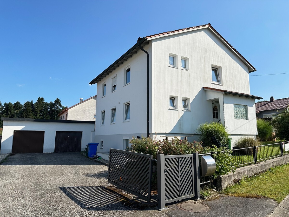 5-Zimmer Stadthaus in Deggendorf, Germany, Nr. 132057