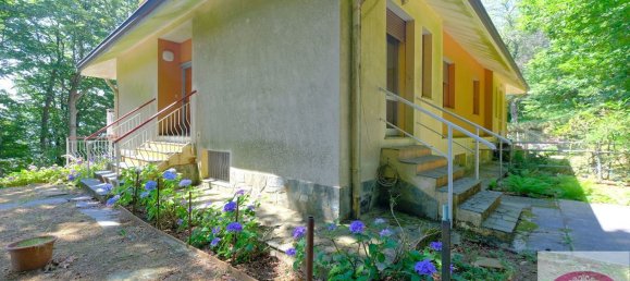 Вилла с 10 комнатами в Урбе, Италия № 145063 5